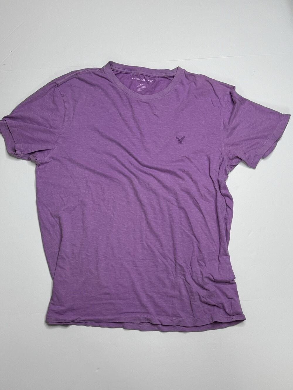 American Eagle Men’s Medium Purple Slub Cotton Embroidered Logo T-Shirt